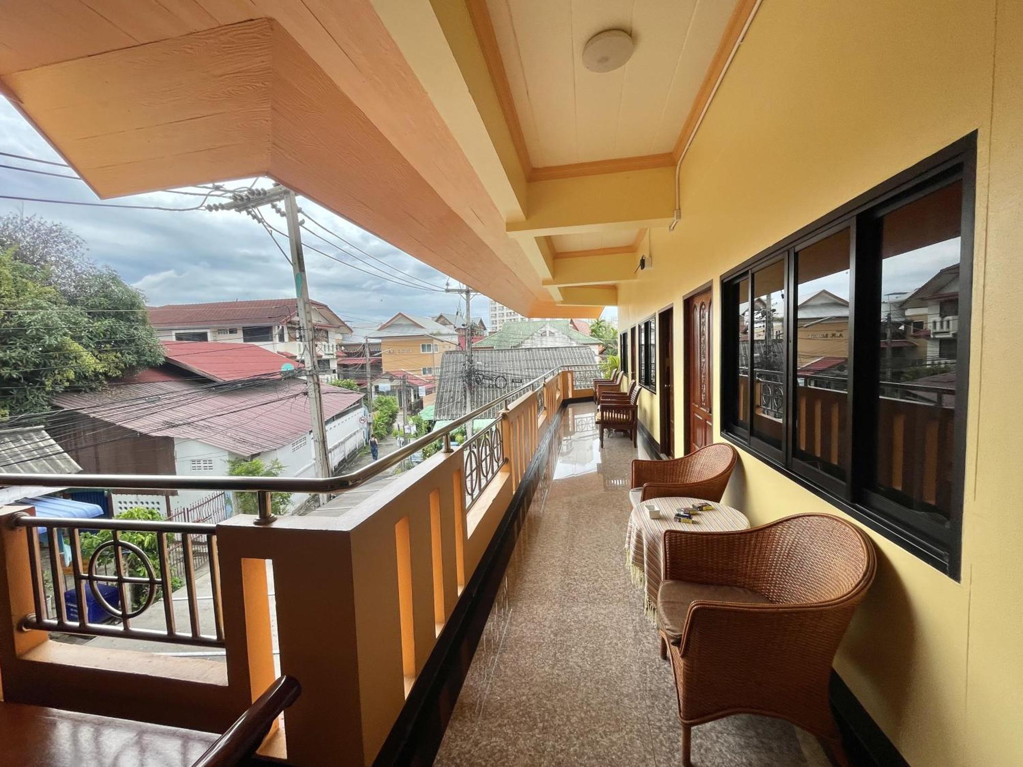 Mini Cost Apartment&Guesthouse Chiang Mai Buitenkant foto